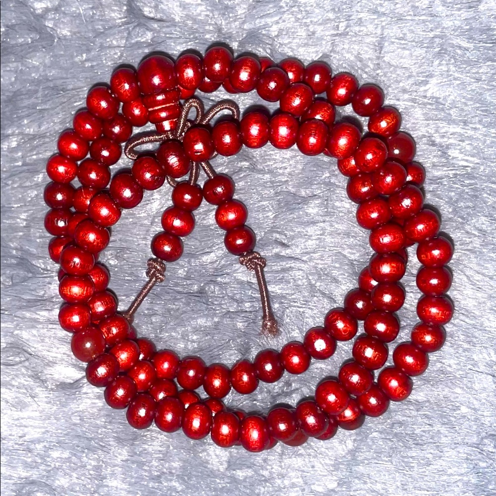 NWOT PRETTY BURGUNDY BRACELET/NECKLACE!